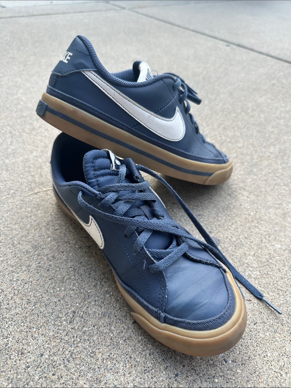 Nike Kids Court Legacy Navy White Swoosh Low-Top Sneakers size 5.5